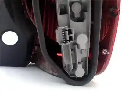 Second-hand car spare part left tailgate light for renault modus i 1.5 confort dynamique [1.5 ltr. - 63 kw dci diesel cat] oem iam references 8200538786 8200613078 , renault | 8200212205 , renault 