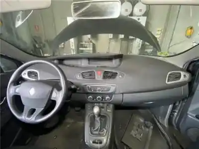 Gebrauchtes Autoersatzteil instrumententafel zum renault scenic iii (jz) 1.5 dynamique oem-iam-referenzen 663603851r  