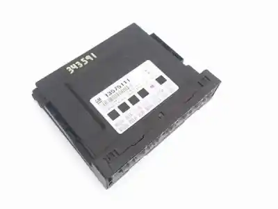 Gebrauchtes Autoersatzteil ecu-motorsteuergerät uce motorsteuergerät zum opel astra j (p10) 1.7 cdti (68) oem-iam-referenzen 13575111  