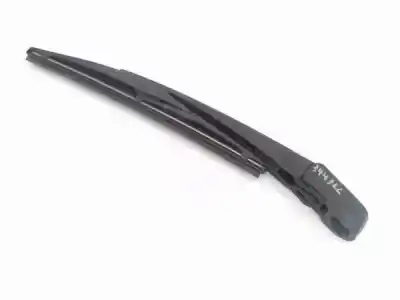 Second-hand car spare part rear windshield wiper arm for suzuki swift iii (sg) 1.5 oem iam references 3882163j00