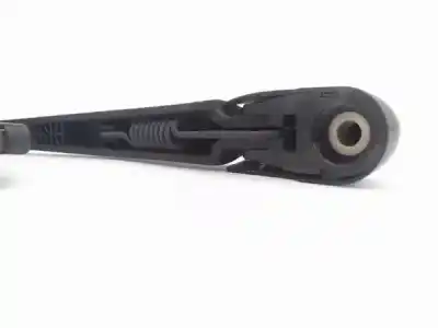 Автозапчастина б/у ручка заднього склоочисника для suzuki swift iii (sg) 1.5 посилання на oem iam 3882163j00  bmc19372