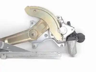 Second-hand car spare part driver left window regulator for suzuki swift iii (sg) 1.5 oem iam references 83402-63j30  68141801