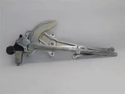 Second-hand car spare part passenger side right window regulator for suzuki swift iii (sg) 1.5 oem iam references 8340163j30
