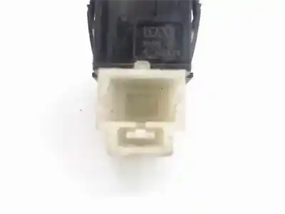 Second-hand car spare part left front power window switch for citroen xsara berlina 2.0 hdi 90 oem iam references 6552tc  6552z7
