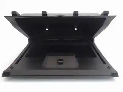 Автозапчасти б/у бардачок за mazda 2 (b2w) 1.6 ссылки oem iam d37464501  