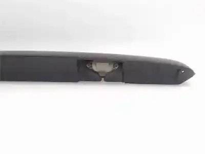 Pezzo di ricambio per auto di seconda mano modanatura posteriore per nissan micra ii (k11) 1.3 i 16v riferimenti oem iam 908105f100  