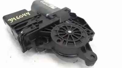 Recambio de automóvil de segunda mano de motor elevalunas trasero izquierdo para volkswagen golf v plus (5m1) 2.0 tdi 16v referencias oem iam 5m0839401b  