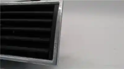 Автозапчастина б/у аераційна решіта для audi a6 avant (4f5) 2.8 fsi посилання на oem iam f18209020  