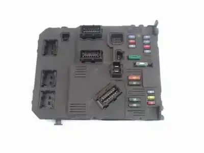 Second-hand car spare part fuse box unit for peugeot partner furgón (5) 1.6 hdi 90 oem iam references 9657999680  
