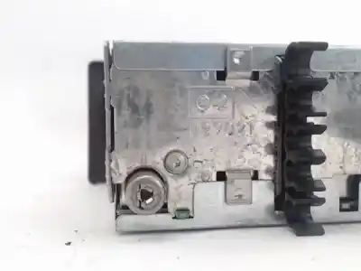 Pezzo di ricambio per auto di seconda mano impianto audio / radio cd per renault megane i scenic ja renault riferimenti oem iam 8200152346  