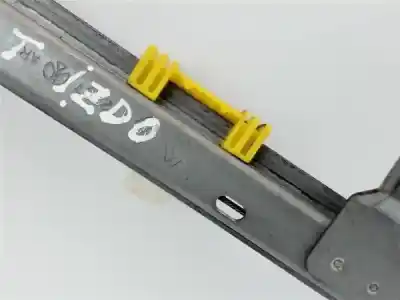 İkinci el araba yedek parçası arka sol cam regülatörü için renault megane i scenic ja renault oem iam referansları 7700838598  