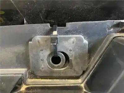 Second-hand car spare part rear glass window for smart for two 0.7 oem iam references q0001378v009c41a00  q0001380v009000000