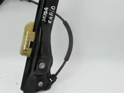 Pezzo di ricambio per auto di seconda mano alzacristalli anteriore destro per skoda rapid (nh) 1.2 active riferimenti oem iam 6ru837462   Pezzo di ricambio per auto di seconda mano alzacristalli anteriore destro per skoda rapid (nh) 1.2 active riferimenti oem iam 6ru837462