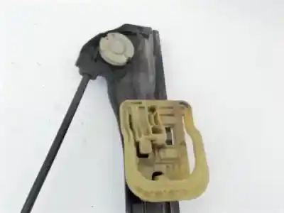 Pezzo di ricambio per auto di seconda mano alzacristalli anteriore destro per skoda rapid (nh) 1.2 active riferimenti oem iam 6ru837462   Pezzo di ricambio per auto di seconda mano alzacristalli anteriore destro per skoda rapid (nh) 1.2 active riferimenti oem iam 6ru837462