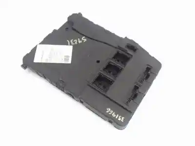 Second-hand car spare part fuse box unit for renault megane ii ranchera familiar (km0/1_) 1.9 dci oem iam references 8200351186