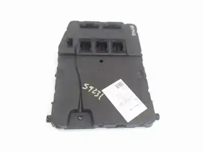 Second-hand car spare part fuse box unit for renault megane ii ranchera familiar (km0/1_) 1.9 dci oem iam references 8200351186  