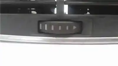 Автозапчасти б/у аэрационная решетка за audi a6 avant (4f5) 2.8 fsi ссылки oem iam 4f0819203c  