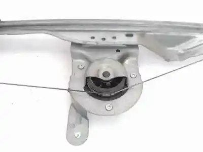 Pièce détachée automobile d'occasion léve glace avant droit pour renault modus / grand modus (f/jp0_) 1.5 dci (fp0f, jp0f) références oem iam 118242  