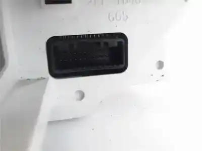 Pezzo di ricambio per auto di seconda mano pannello degli strumenti per toyota yaris (ksp9/scp9/nlp9) 1.3 cat riferimenti oem iam 838000d660d  mb4573003176