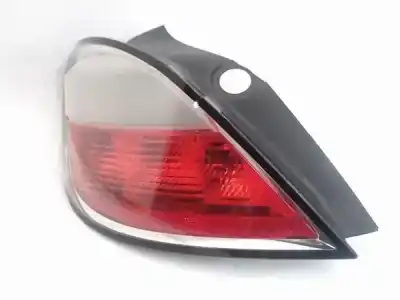 İkinci el araba yedek parçası SOL KUYRUK LAMBASI için OPEL ASTRA H BERLINA (2004->)  OEM IAM referansları 8653  1222111