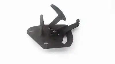 Pièce détachée automobile d'occasion serrure de capot pour skoda fabia combi (6y5) 1.9 tdi références oem iam 6y0823480c