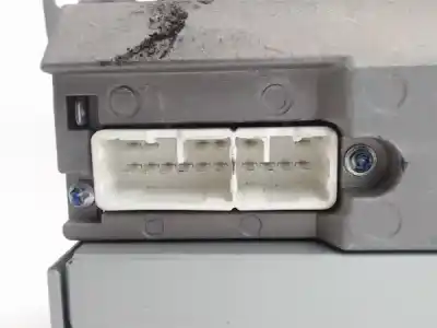 Tweedehands auto-onderdeel audiosysteem / radio-cd voor toyota yaris (ksp9/scp9/nlp9) 1.3 cat oem iam-referenties cqts0570lc  