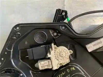 Автозапчасти б/у регулятор стекла переднего правого за seat leon (1m1) 1.9 tdi ссылки oem iam 1m0837461a  