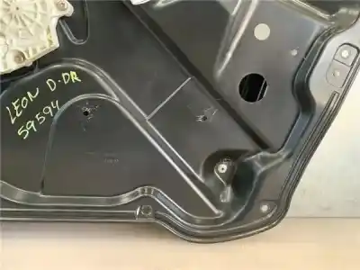 Автозапчасти б/у регулятор стекла переднего правого за seat leon (1m1) 1.9 tdi ссылки oem iam 1m0837461a  