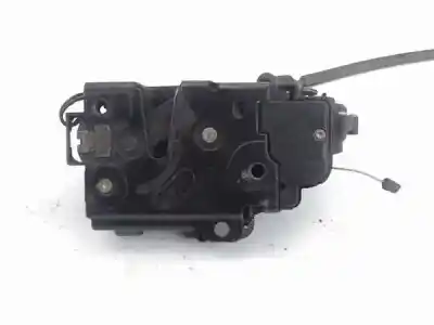 Автозапчастина б/у ПЕРЕДНІЙ ПРАВИЙ ЦЕНТРАЛЬНИЙ ЗАМОК для VOLKSWAGEN GOLF IV BERLINA (1J1)  Посилання на OEM IAM 3B1837016A 6X1837014H , AUDI | 3B1837016AD , AUDI | 3B1837016AD , SEAT | 3B1837016AD , SKODA | 6X1837014H , SEAT | 6X1837014H , SKODA | 3B1837016CA , AUDI | 6X18 6X1837014C