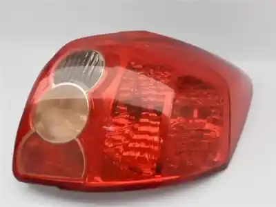 Автозапчастина б/у ПРАВИЙ ЛІХТАР для TOYOTA AURIS (E15)  Посилання на OEM IAM 8155102400  12916FL