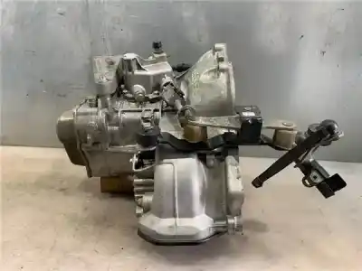 Автозапчастина б/у коробка передач для opel astra h gtc (a04) 1.4 (l08) посилання на oem iam 55355489  