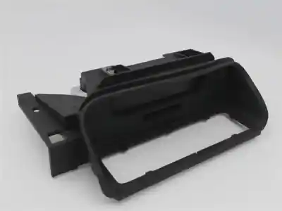 Second-hand car spare part display for renault clio ii fase ii (b/cb0) 1.4 16v oem iam references 8200069064  