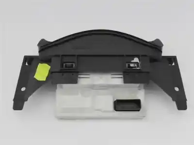 Second-hand car spare part display for renault clio ii fase ii (b/cb0) 1.4 16v oem iam references 8200069064  