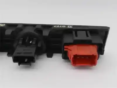 Second-hand car spare part multifunction switch for renault clio ii fase ii (b/cb0) 1.4 16v oem iam references 8200071224  