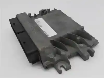 Second-hand car spare part ecu engine control for renault clio ii fase ii (b/cb0) 1.4 16v oem iam references 8200473744  8200400246