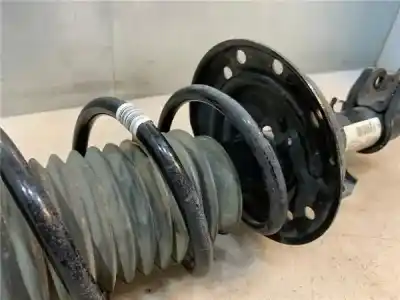 Peça sobressalente para automóvel em segunda mão amortecedor dianteiro direito por opel corsa d 1.2 cat (a 12 xer / ldc) referências oem iam 95527308  93189036