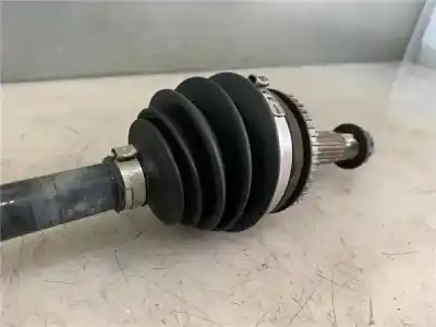 Автозапчастина б/у передня ліва трансмісія для toyota yaris (ncp1/nlp1/scp1) 1.4 d-4d linea luna посилання на oem iam 434030d030  