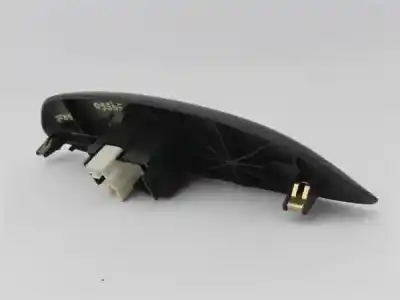 Second-hand car spare part right front power window switch for toyota yaris (ncp1/nlp1/scp1) 1.4 d-4d linea luna oem iam references 848100d010  