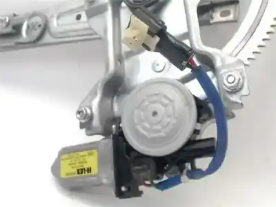Автозапчасти б/у регулятор стекла переднего правого за kia sorento (bl) 2.5 crdi ссылки oem iam 82402300  