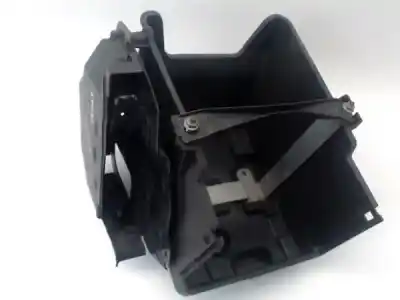 Second-hand car spare part medium for ford fiesta vi 1.25 oem iam references 8v2110723ad  