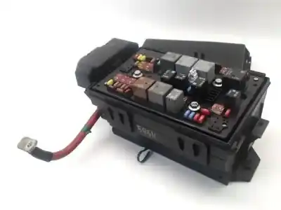 Second-hand car spare part fuse box unit for opel astra j (p10) 1.6 (68) oem iam references 39065971  13449203
