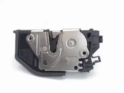 Second-hand car spare part left front door lock for bmw x3 (e83) 2.5i oem iam references 7154619