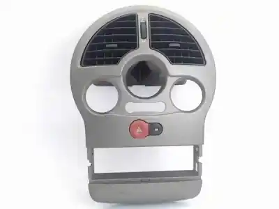 Pièce détachée automobile d'occasion console centrale pour renault modus / grand modus (f/jp0_) 1.5 dci (fp0f, jp0f) références oem iam 8200327060
