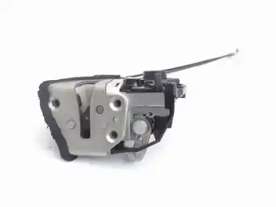 Second-hand car spare part rear left door lock for suzuki swift iii (sg) 1.5 oem iam references 8230262j11