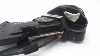 Second-hand car spare part rear right central locking system for mazda 2 (b2w) 1.6 oem iam references dd1072310e  