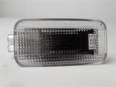 Second-hand car spare part rear interior light for toyota corolla (e21) híbrido hybrid active oem iam references 8133002060