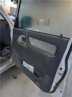 Автозапчасти б/у обивка передней правой двери за mitsubishi montero (v20/v40) 2.8 d a las 4 ruedas (v46w. v26w) ссылки oem iam mr750387