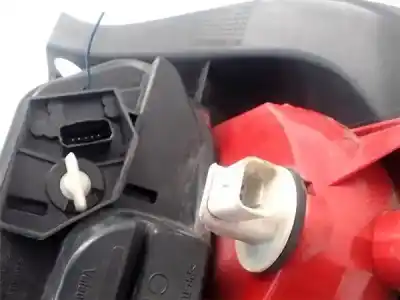 Автозапчасти б/у левый задний фонарь за renault megane ii sedán (lm0/1_) 1.5 dci ссылки oem iam 8200413214  