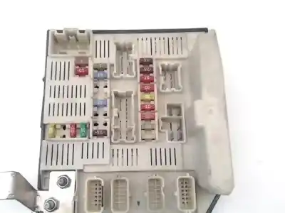 İkinci el araba yedek parçası röle/sigorta kutusu için renault megane ii sedán (lm0/1_) 1.5 dci oem iam referansları 8200481866  