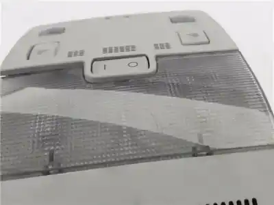 Second-hand car spare part front interior light for seat exeo st (3r5) 2.0 reference oem iam references 8e0947135d  8e0951177